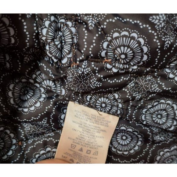 Lands End Coral Quilted Jacket, M, Lightweight Coat Orange Button Front - Picture 8 of 8